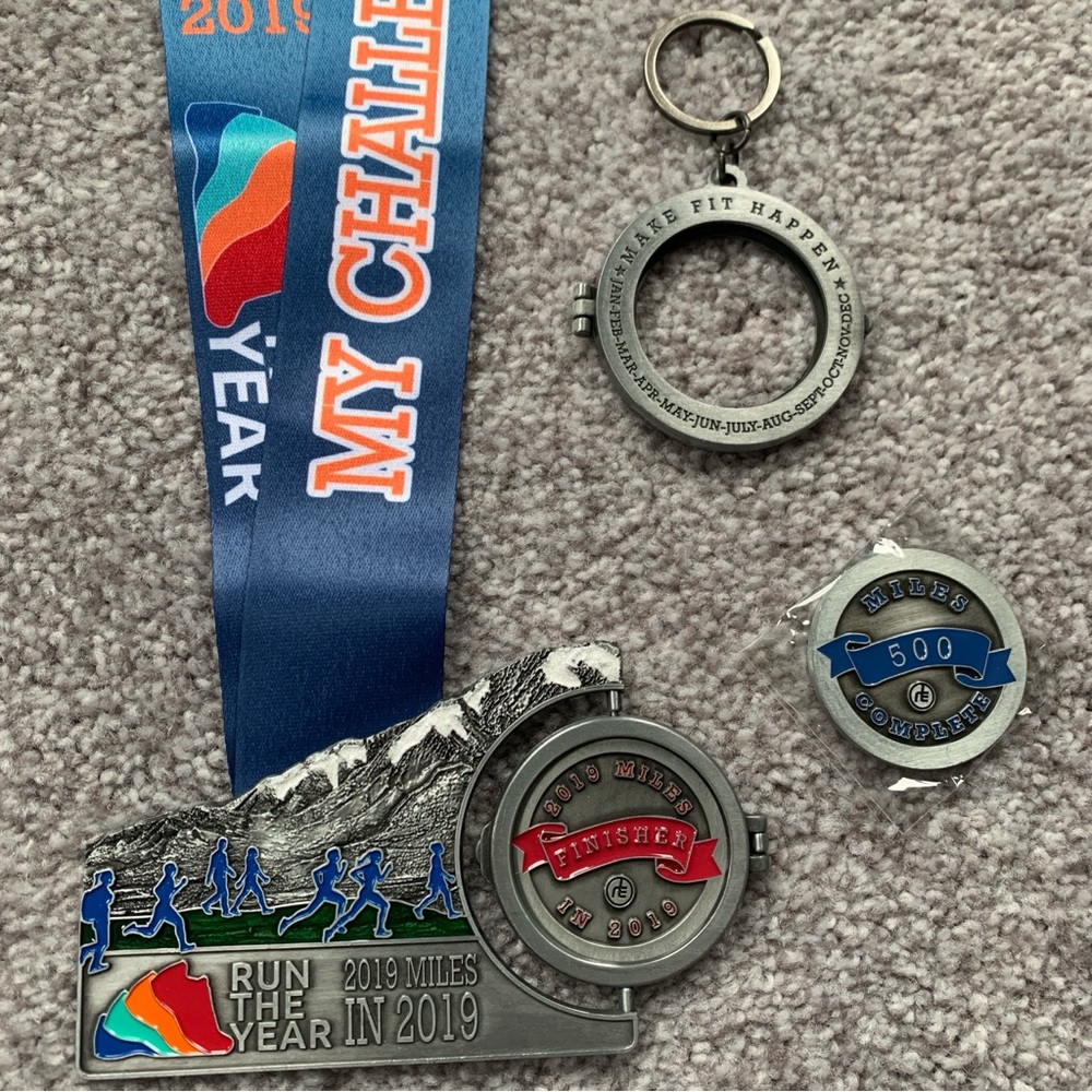 Run the Year 2019 Medal and Keychain